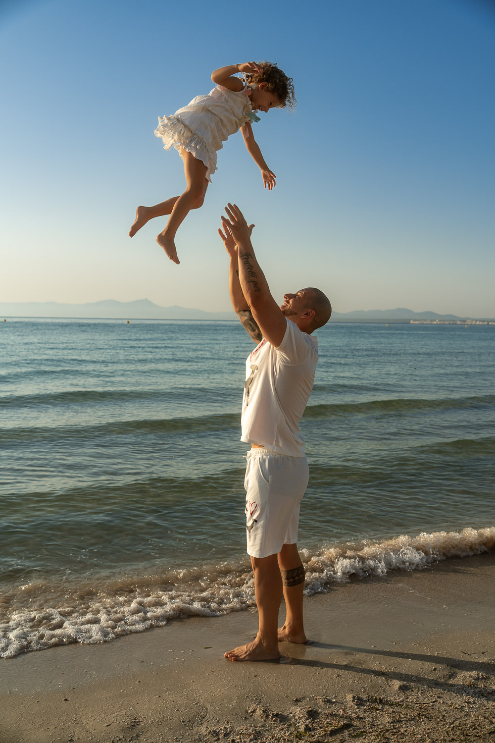 Fotoshooting Alcúdia Mallorca – Urlaubsfoto 07 vom Shooting an Strand und in der Altstadt