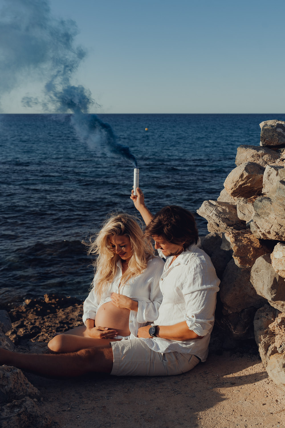 Babybauch Shooting Mallorca – Shooting-Bild 08 | am Strand, im Naturpark und im goldenen Abendlicht