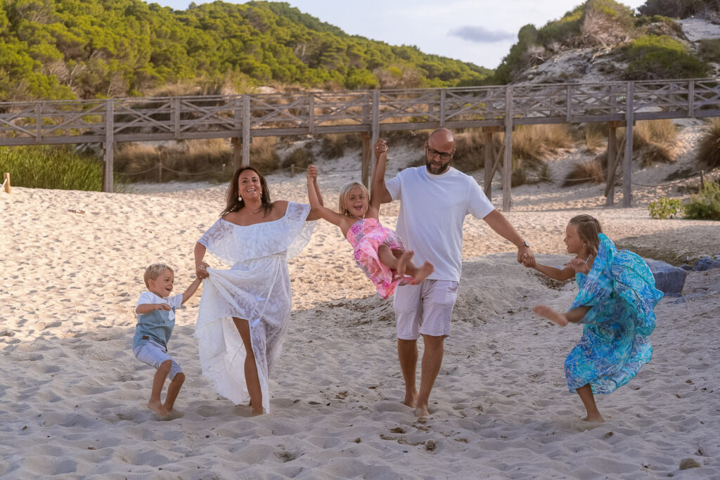 Familien mit viel Freude beim Fotoshooting